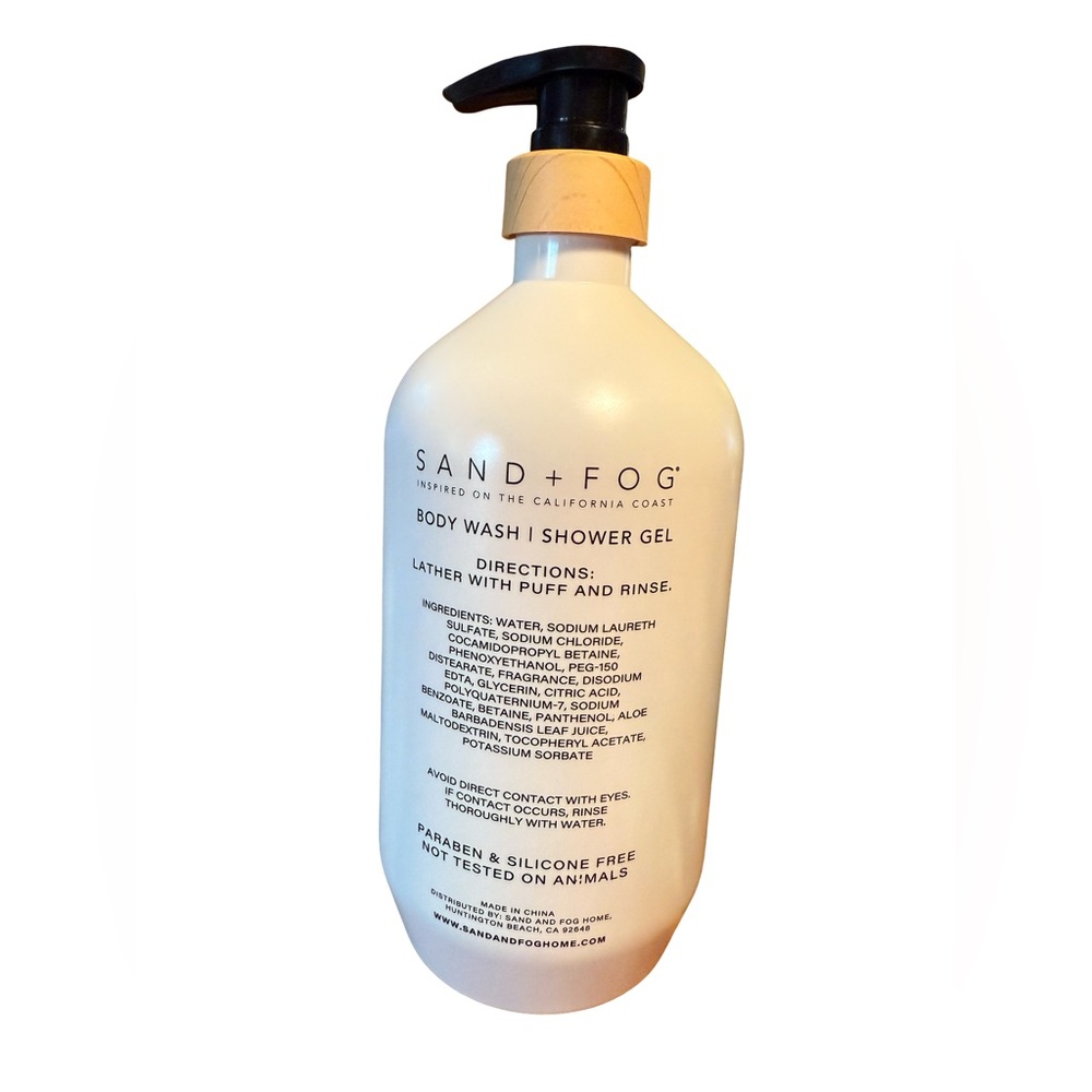 Sand & Fog NWT Qty 2 Vanilla Sandalwood Body Wash/Shower Gel 32 Fl Oz Each - Picture 3 of 4